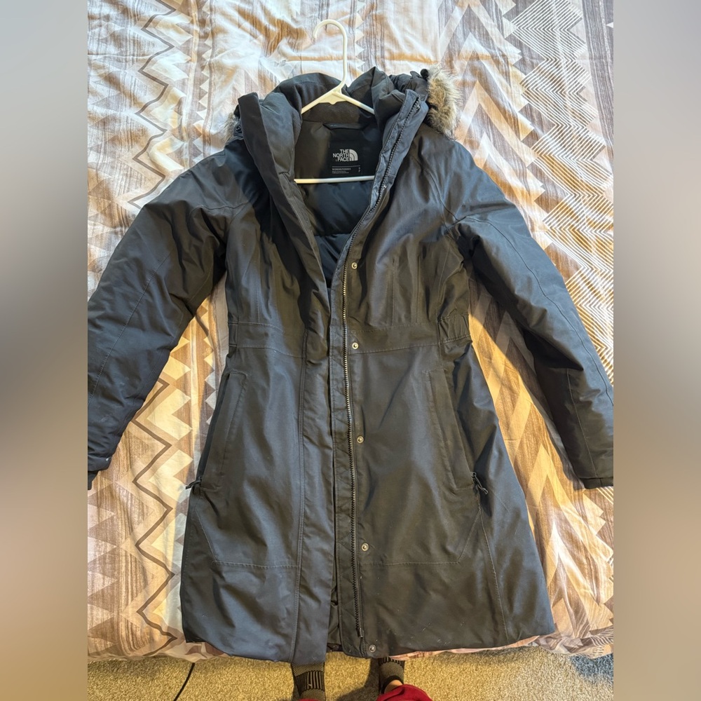 The North Face Arctic Down Parka - Black